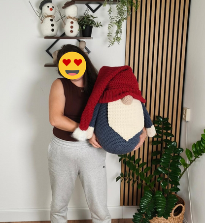 Oversized Gnomes Crochet Pattern