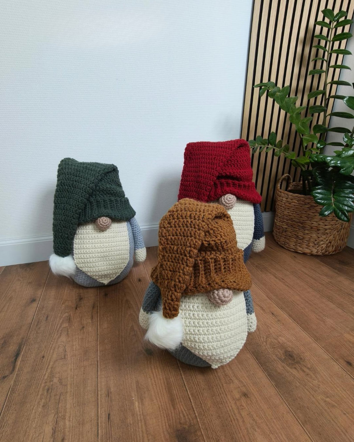 Oversized Gnomes Crochet Pattern