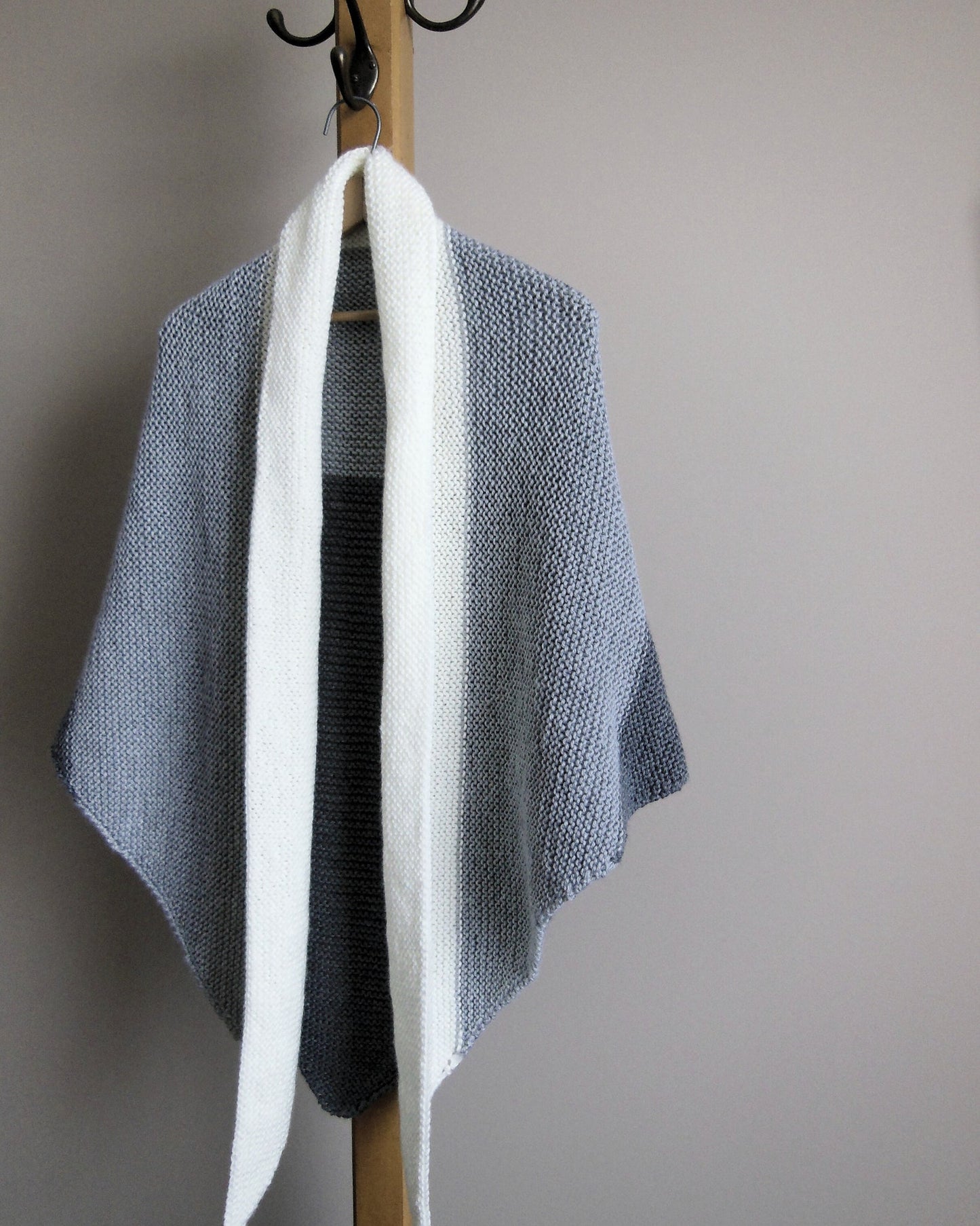 Easy Warmth Shawl knitting Pattern