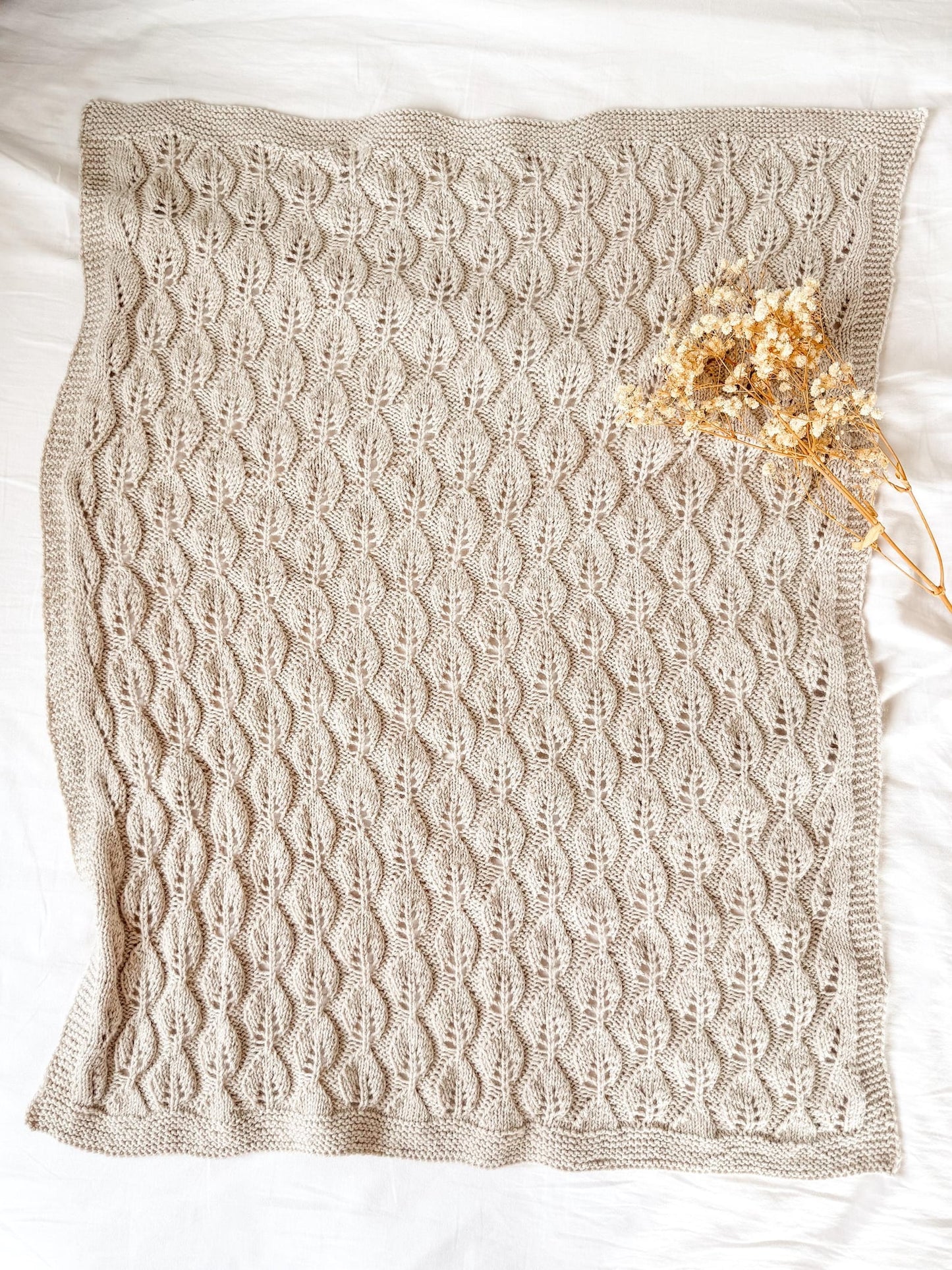 Soft Leaf Baby Blanket Knitting Pattern