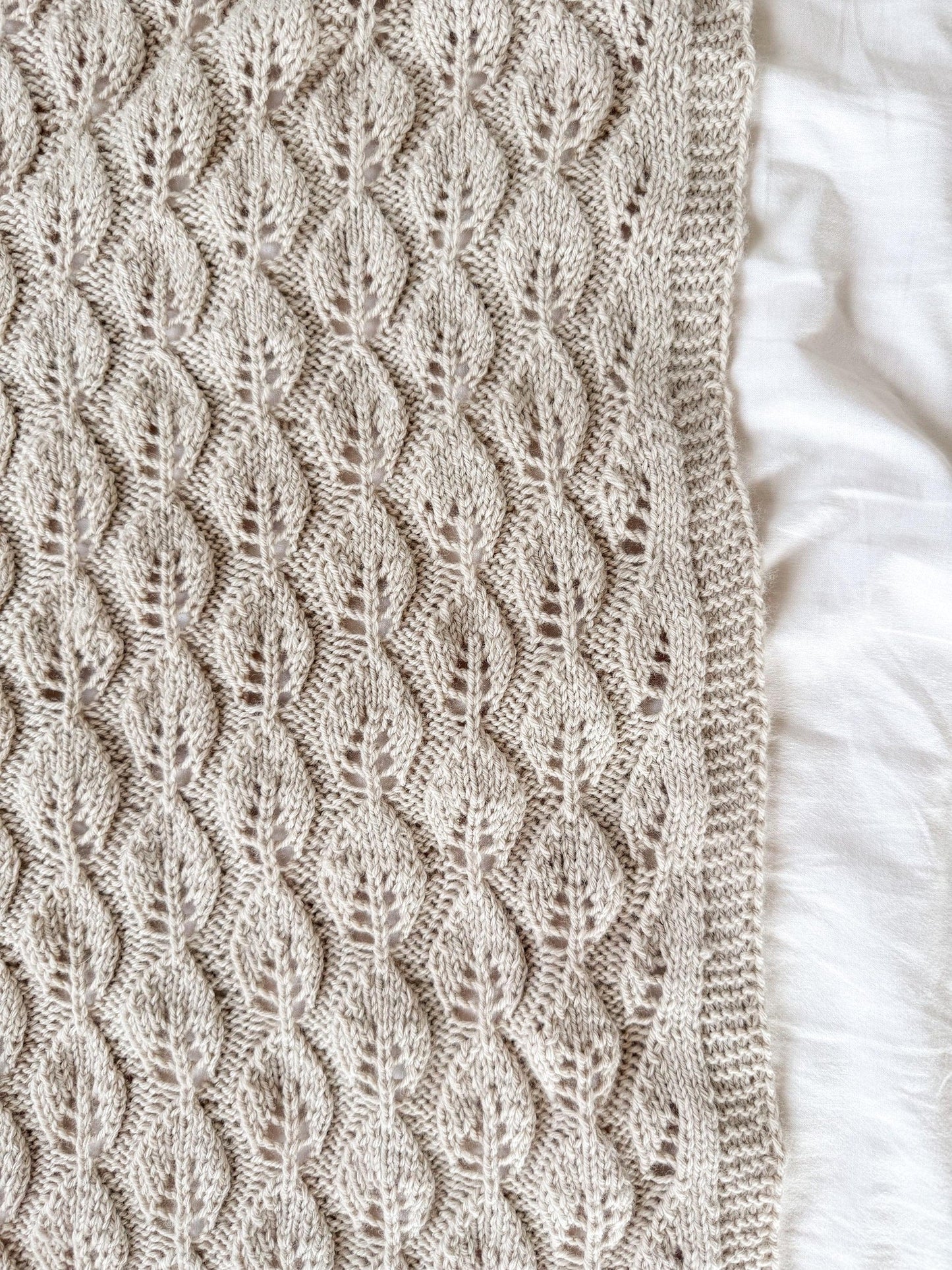 Soft Leaf Baby Blanket Knitting Pattern