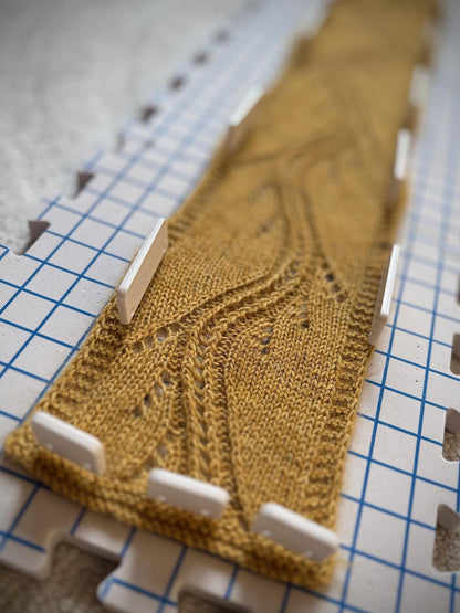 Golden Glow Scarf Knitting Pattern