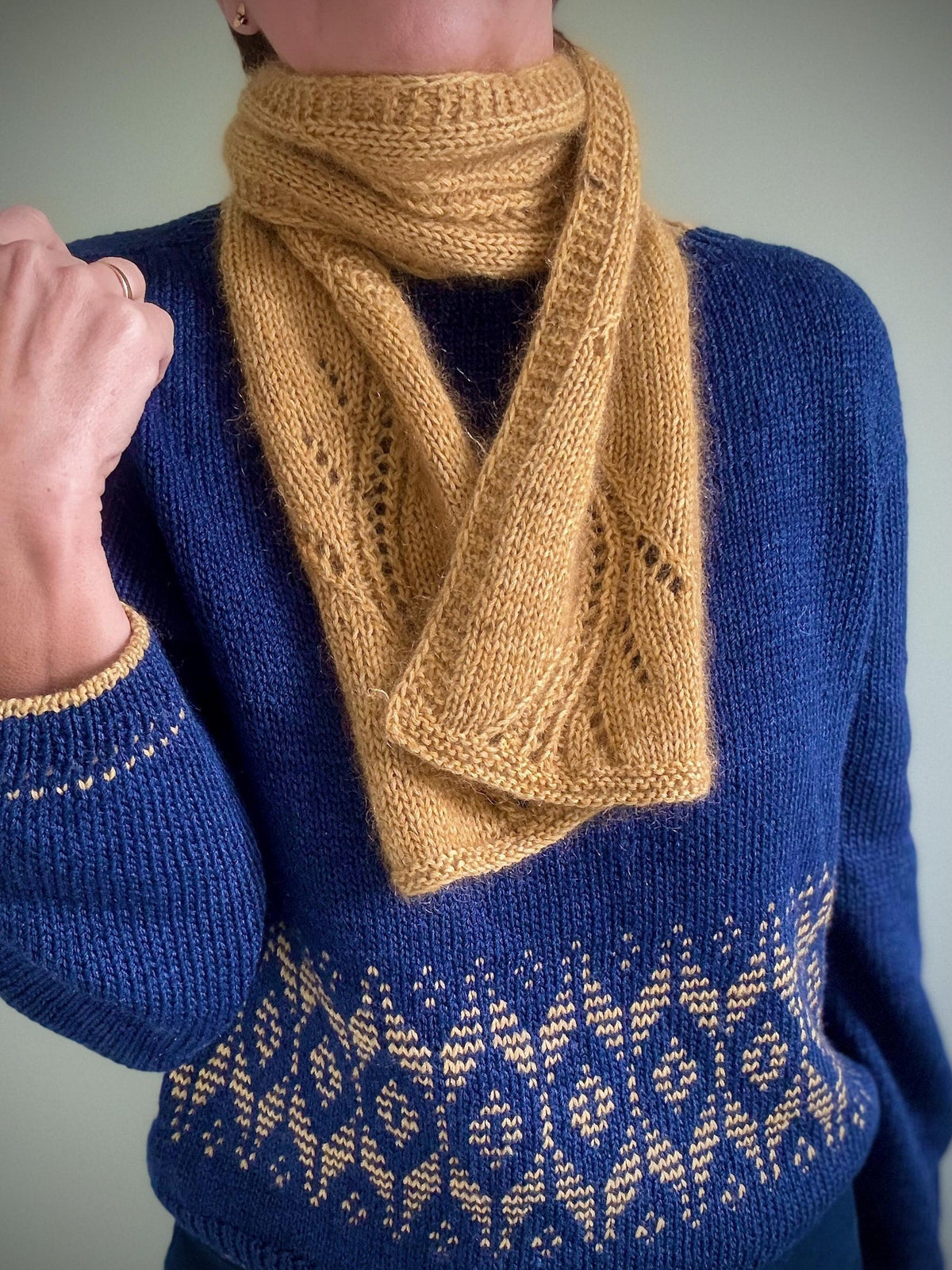 Golden Glow Scarf Knitting Pattern