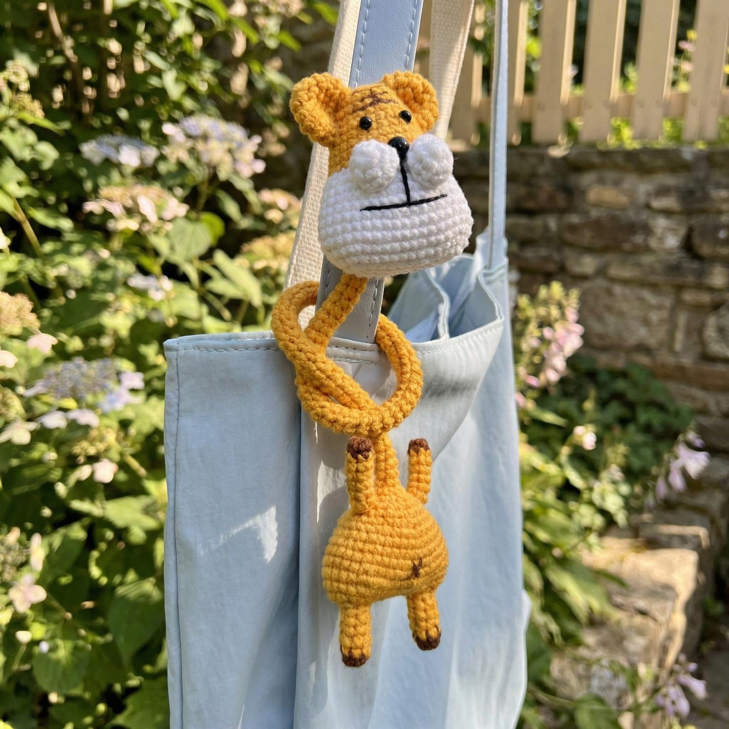 5 Long Neck Animal Charms Crochet Pattern