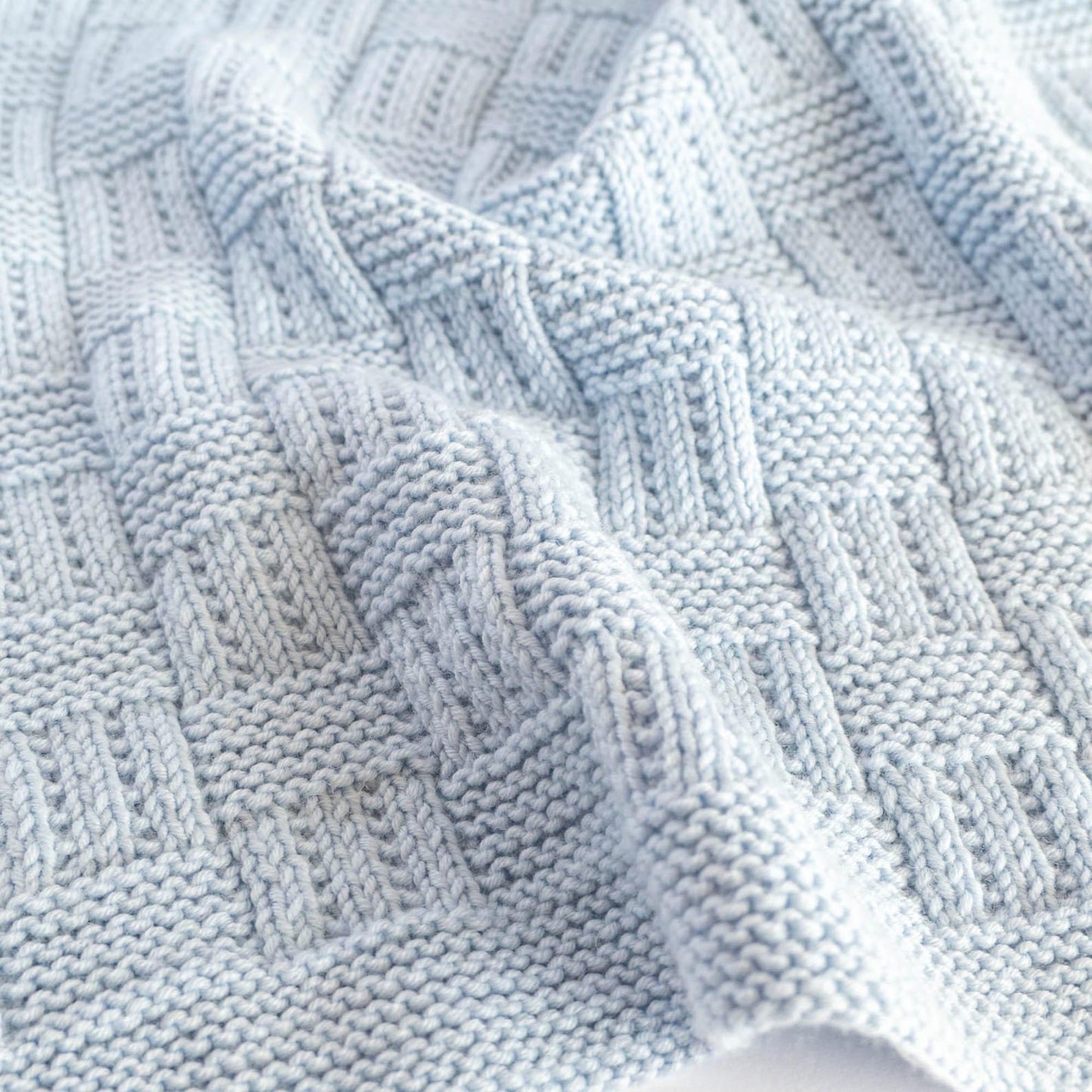 Cozy Checkered Baby Blanket Knitting Pattern