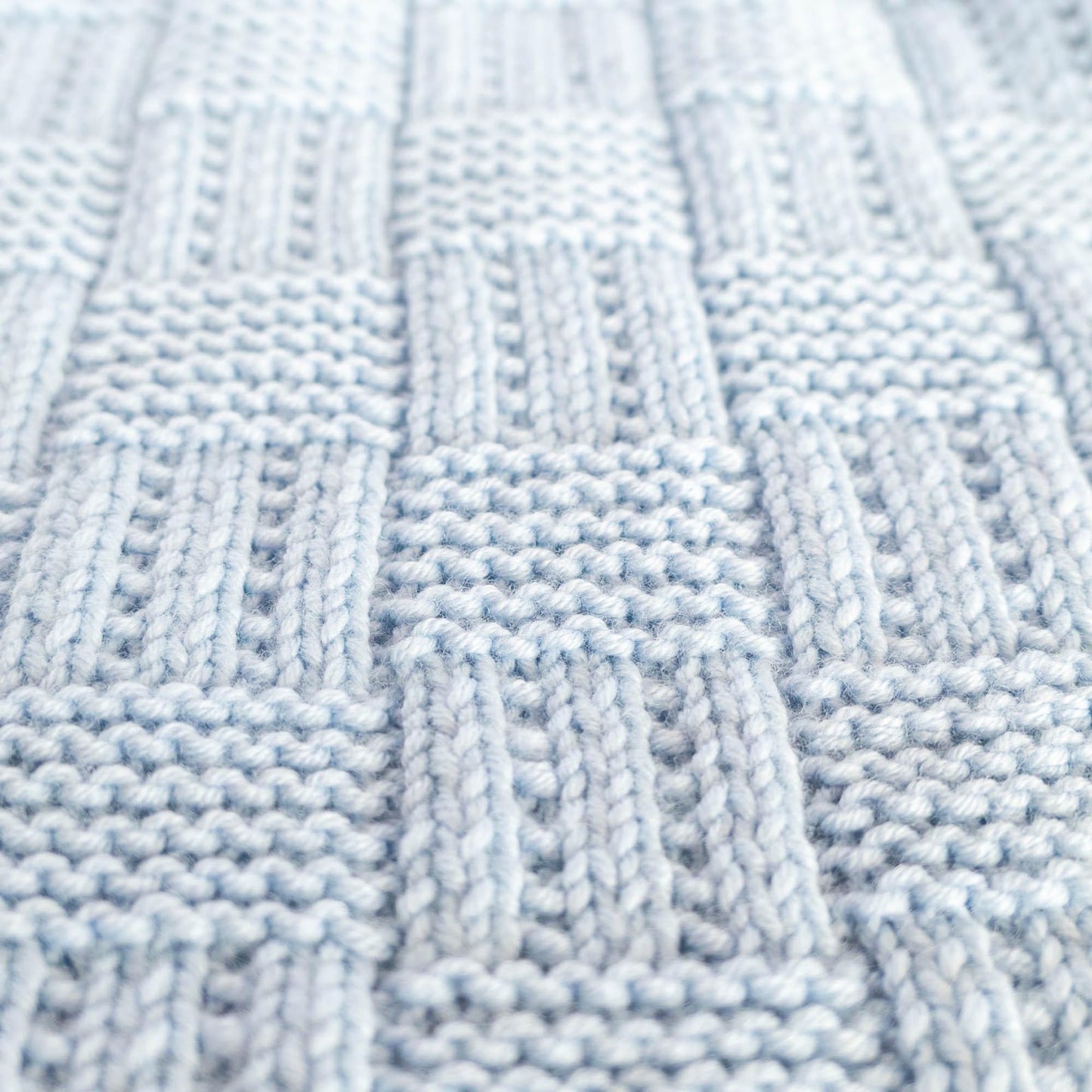 Cozy Checkered Baby Blanket Knitting Pattern