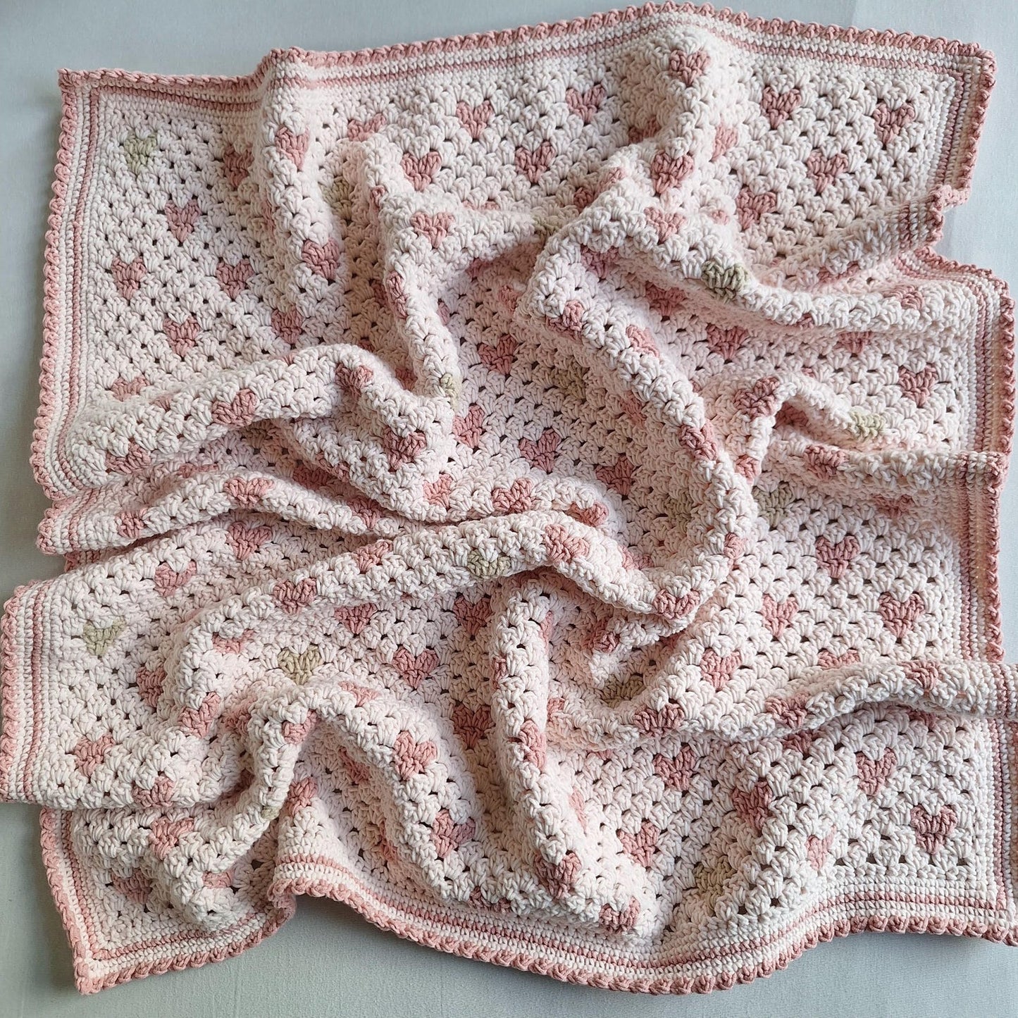 Baby Love Heart Blanket - Crochet Pattern