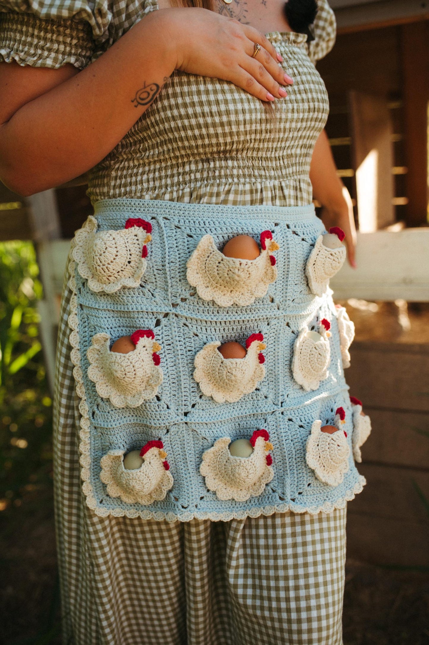Farmhouse Egg Apron Crochet Pattern