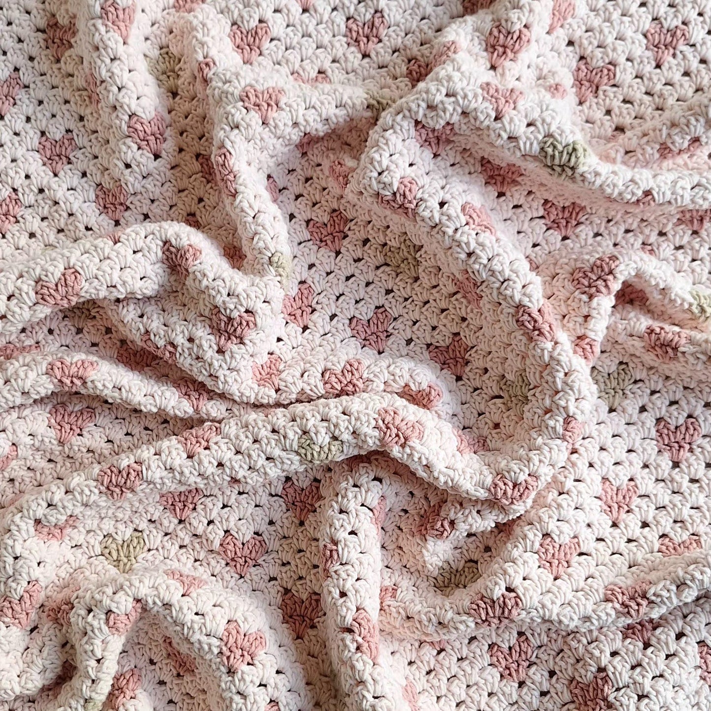 Baby Love Heart Blanket - Crochet Pattern