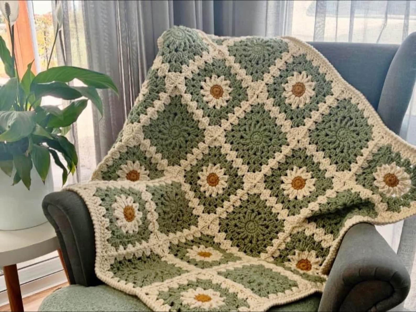 Daisy Cozy Throw Crochet Pattern