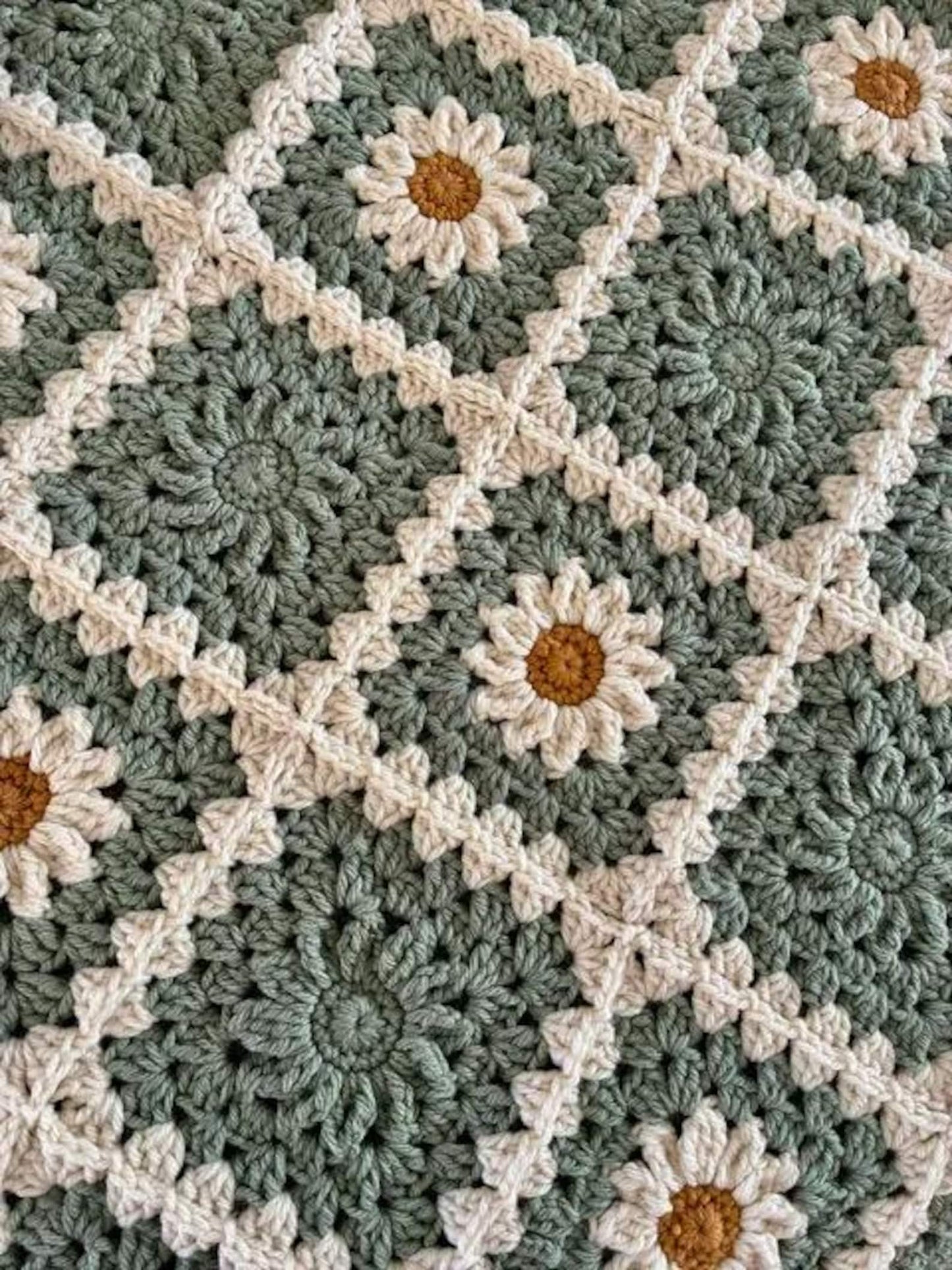 Daisy Cozy Throw Crochet Pattern